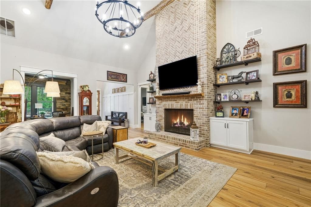 7 bedroom, 7 bathroom, 7,230 sq ft single family residence for sale at 650 Avery Road, Canton, GA 30115 — photo 9
