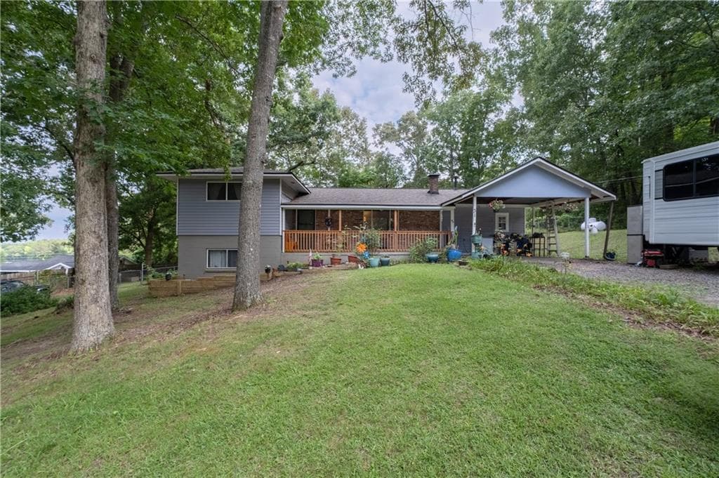 4 bedroom, 3 bathroom, 1,416 sq ft single family residence under contract at 31 Rock Fence Circle, Cartersville, GA 30121 — photo 2