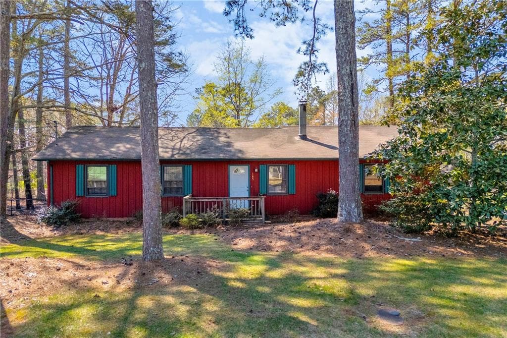 3 bedroom, 2 bathroom, 1,224 sq ft single family residence for sale at 185 Live Oak Place, Athens, GA 30606 — photo 4