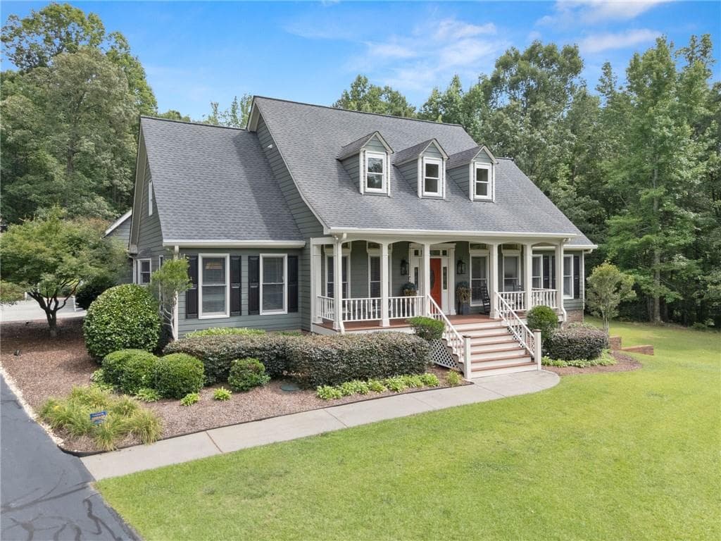 5 bedroom, 6 bathroom, 4,526 sq ft single family residence for sale at 924 James Powers Road, Monroe, GA 30656