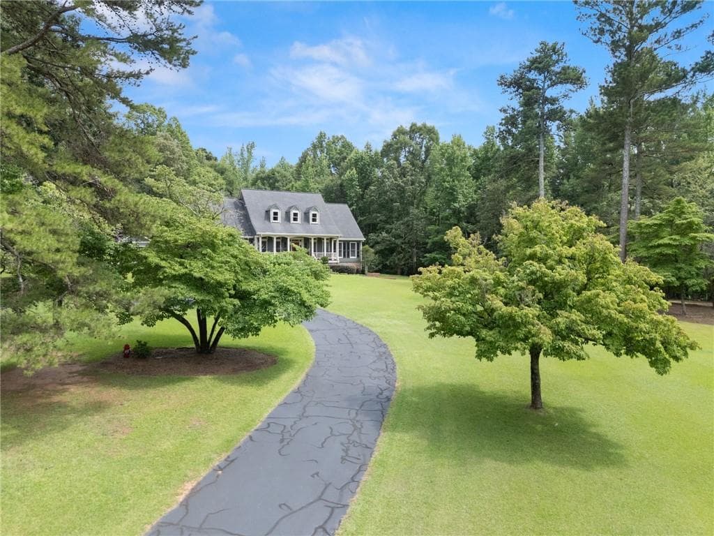 5 bedroom, 6 bathroom, 4,526 sq ft single family residence for sale at 924 James Powers Road, Monroe, GA 30656 — photo 6