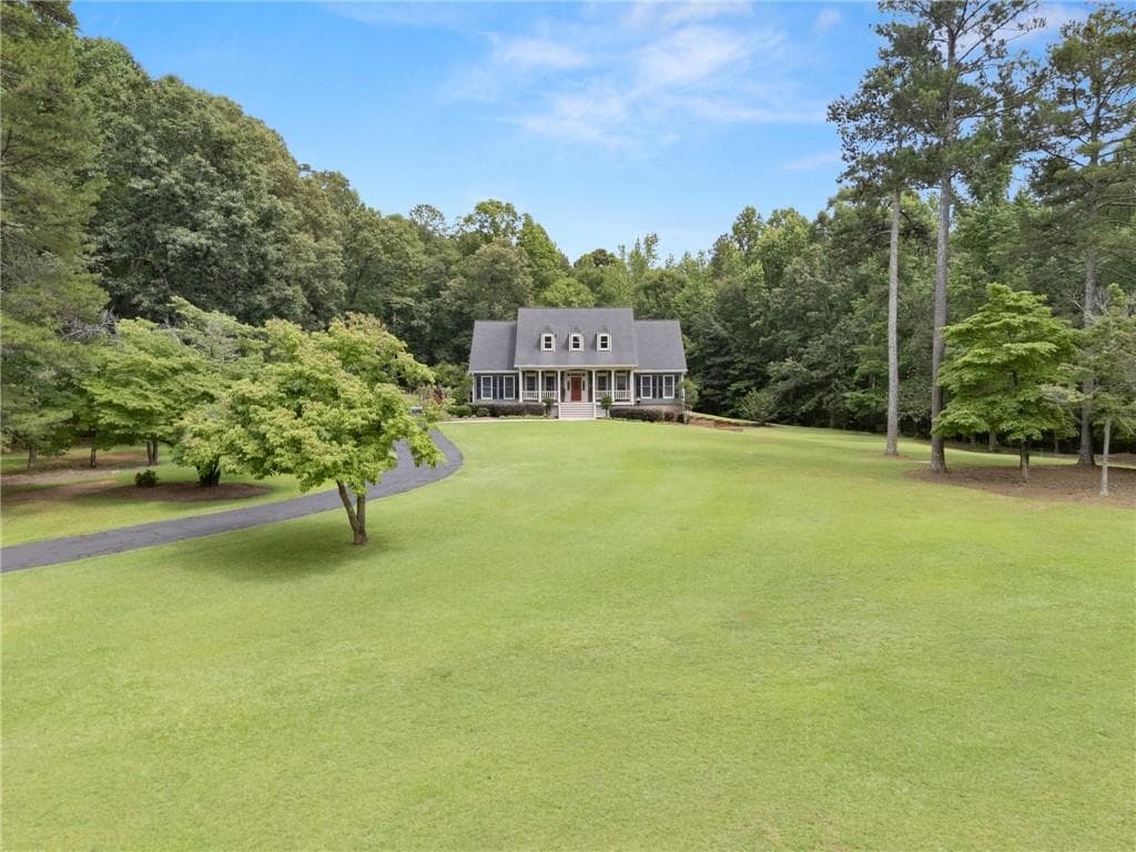 5 bedroom, 6 bathroom, 4,526 sq ft single family residence for sale at 924 James Powers Road, Monroe, GA 30656 — photo 7