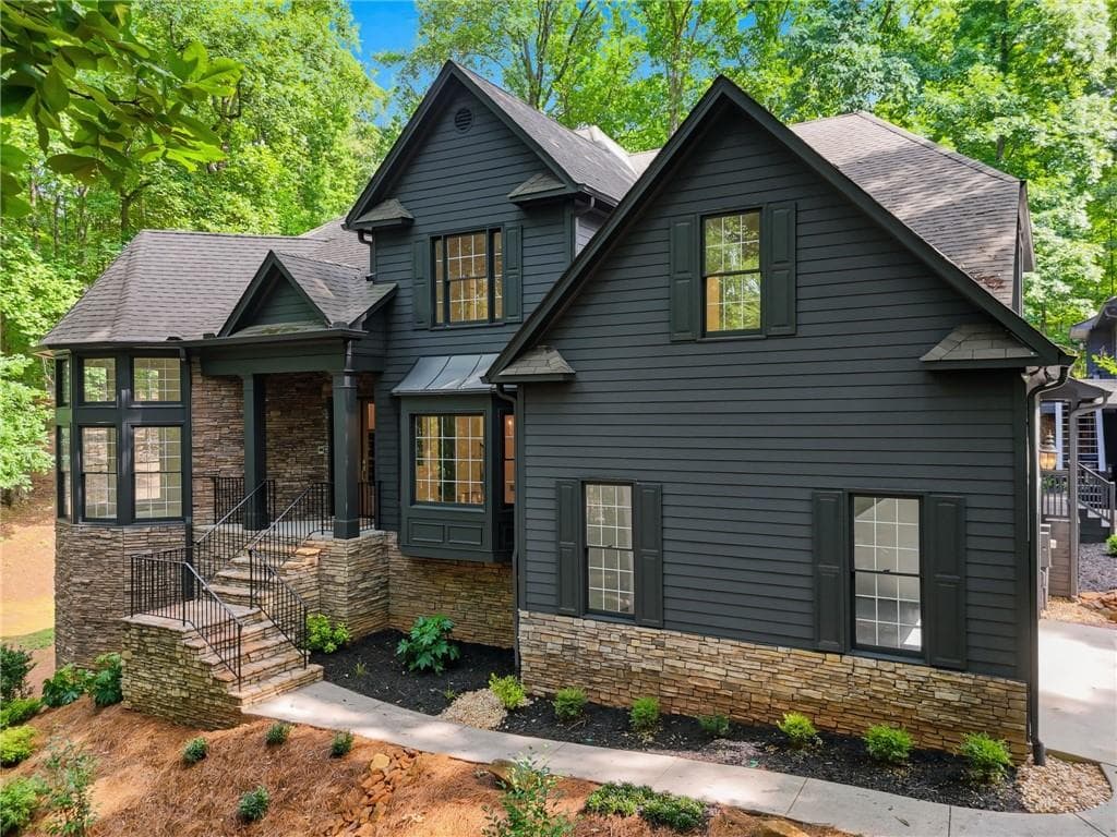 5 bedroom, 4 bathroom, 6,580 sq ft single family residence for sale at 550 Eagles Landing Drive, Alpharetta, GA 30004 — photo 5