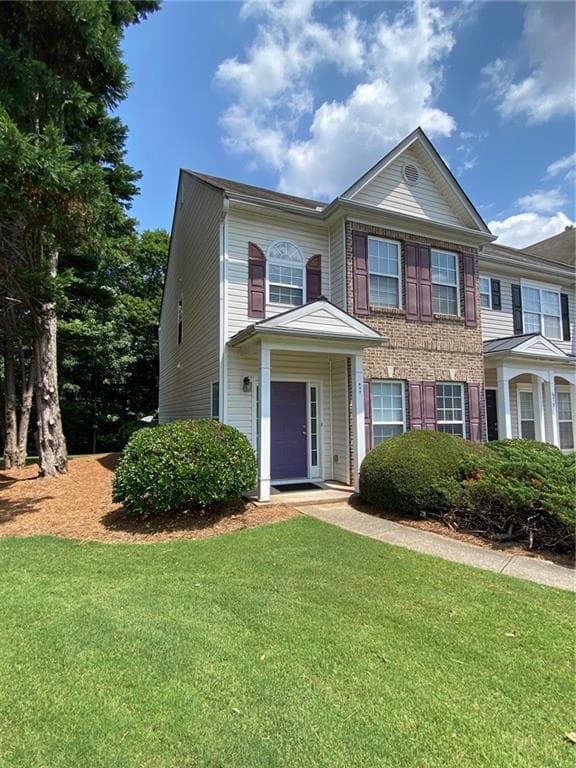 2 bedroom, 3 bathroom, 1,498 sq ft townhouse for rent at 677 Kenridge Drive, Suwanee, GA 30024 for $1,850 a month — photo 2