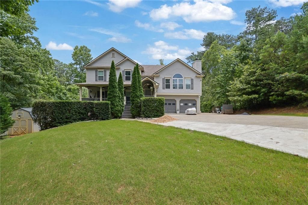4 bedroom, 3 bathroom, 4,630 sq ft single family residence for rent at 902 Whistler Lane, Canton, GA 30114 for $3,200 a month — photo 3