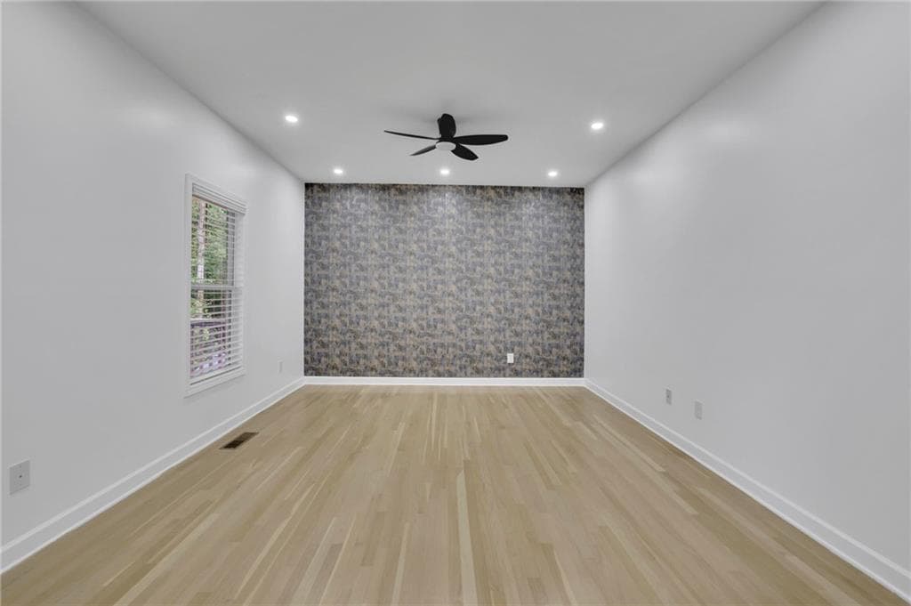 4 bedroom, 3 bathroom, 4,630 sq ft single family residence for rent at 902 Whistler Lane, Canton, GA 30114 for $3,200 a month — photo 7