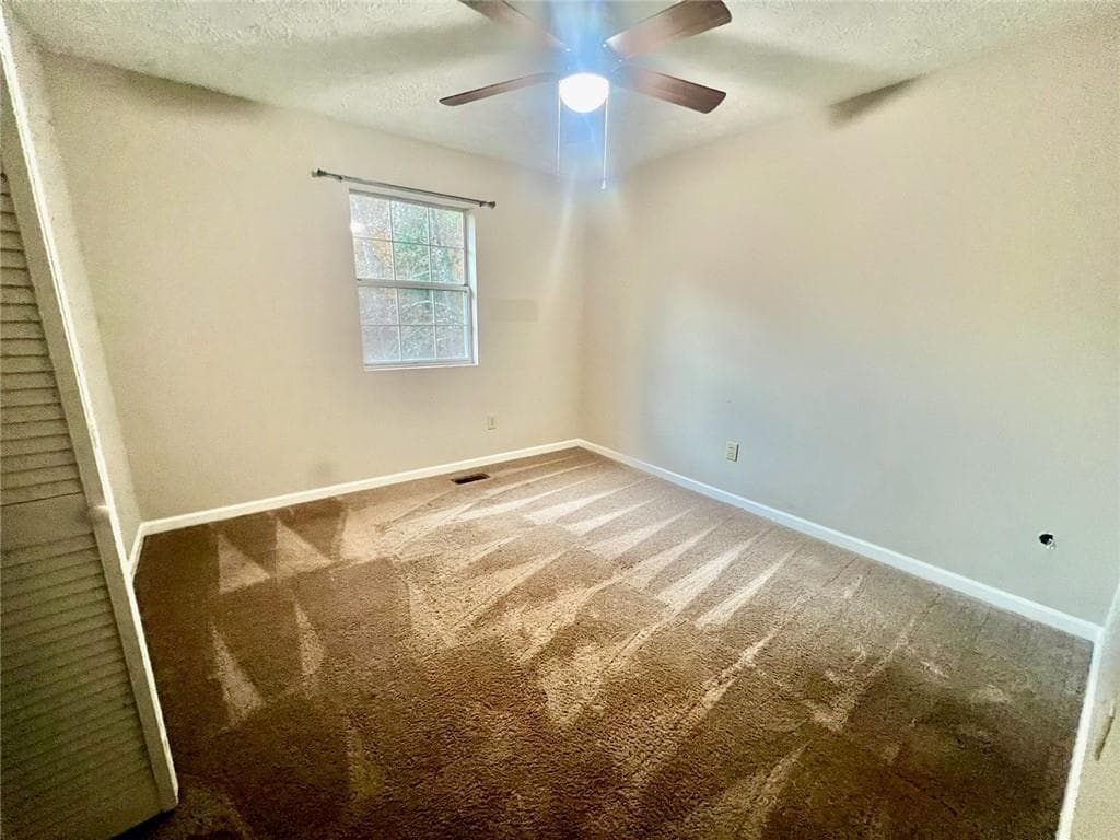 3 bedroom, 2 bathroom, 1,274 sq ft single family residence for rent at 3459 Leisure Lane, Gainesville, GA 30506 for $1,725 a month — photo 7