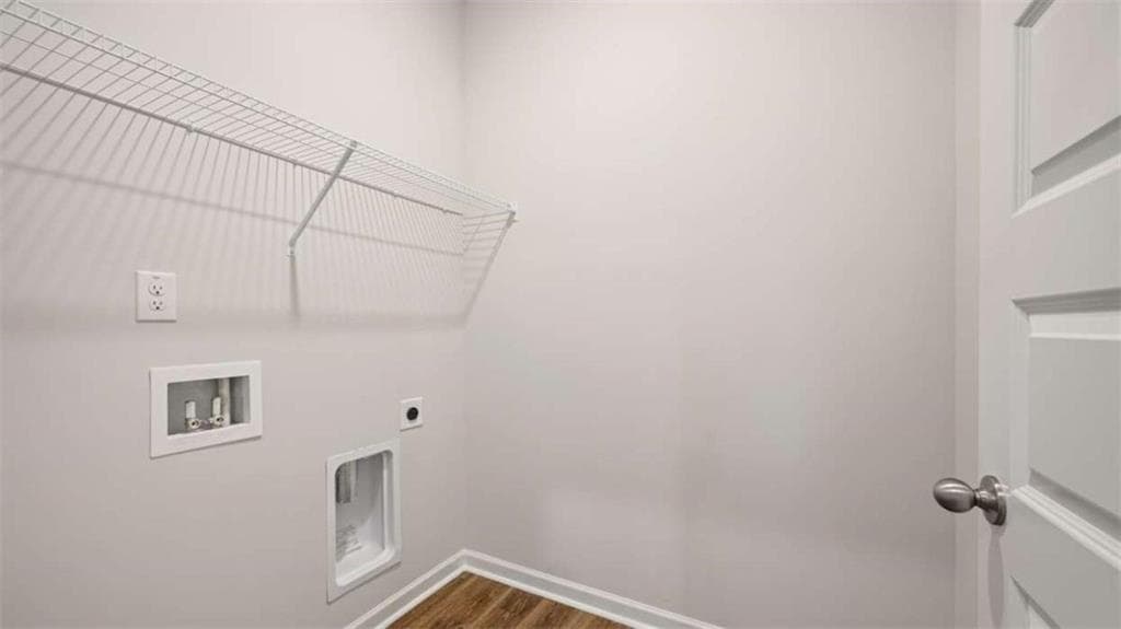 4 bedroom, 2 bathroom, 1,774 sq ft single family residence for sale at 1112 Adirondac Way, Bonaire, GA 31005 — photo 5
