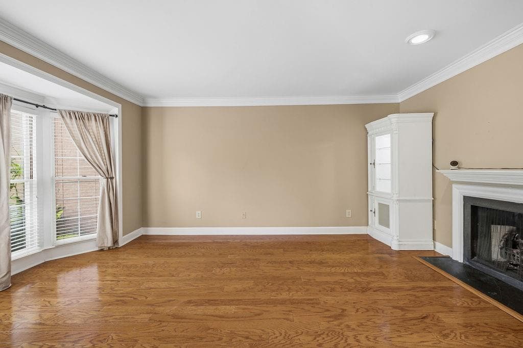 2 bedroom, 3 bathroom, 1,480 sq ft townhouse under contract at 65 Mount Vernon Circle, Sandy Springs, GA 30338 — photo 6