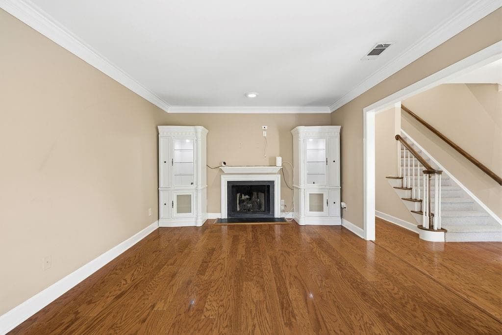 2 bedroom, 3 bathroom, 1,480 sq ft townhouse under contract at 65 Mount Vernon Circle, Sandy Springs, GA 30338 — photo 7