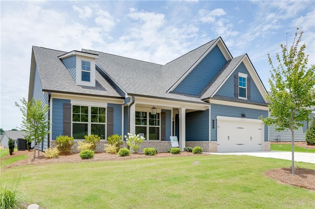 3 bedroom, 3 bathroom, 2,124 sq ft single family residence under contract at 233 Oakdale Road, Jefferson, GA 30549 — photo 3