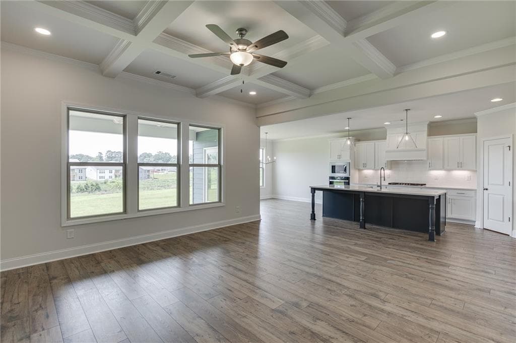 3 bedroom, 3 bathroom, 2,124 sq ft single family residence under contract at 233 Oakdale Road, Jefferson, GA 30549 — photo 9