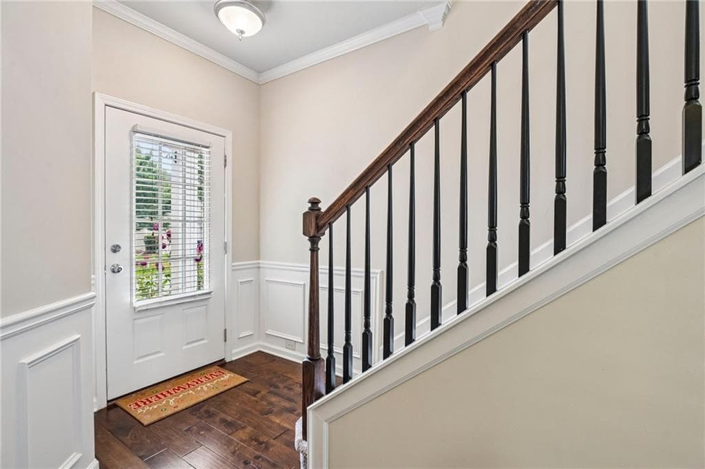 3 bedroom, 3 bathroom, 1,963 sq ft single family residence for sale at 6025 Weddington Drive, Cumming, GA 30040 — photo 5