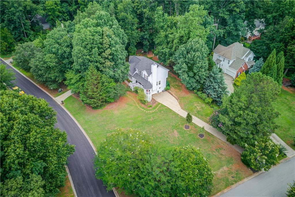 4 bedroom, 3 bathroom, 1,864 sq ft single family residence under contract at 995 Thornwood Lane, Dacula, GA 30019 — photo 2