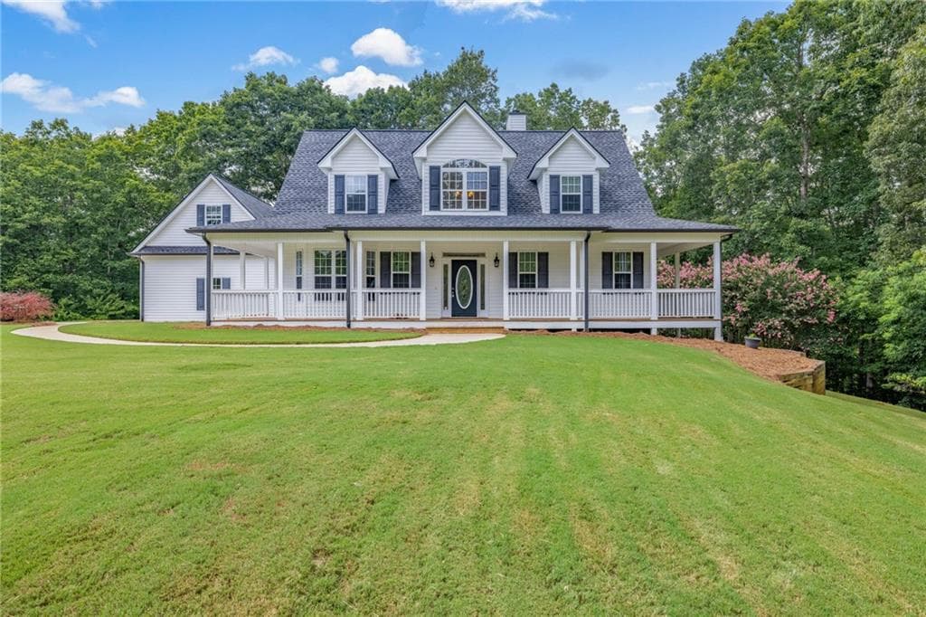 3 bedroom, 4 bathroom, 4,176 sq ft single family residence for sale at 7913 Pea Ridge Road, Lula, GA 30554 — photo 2