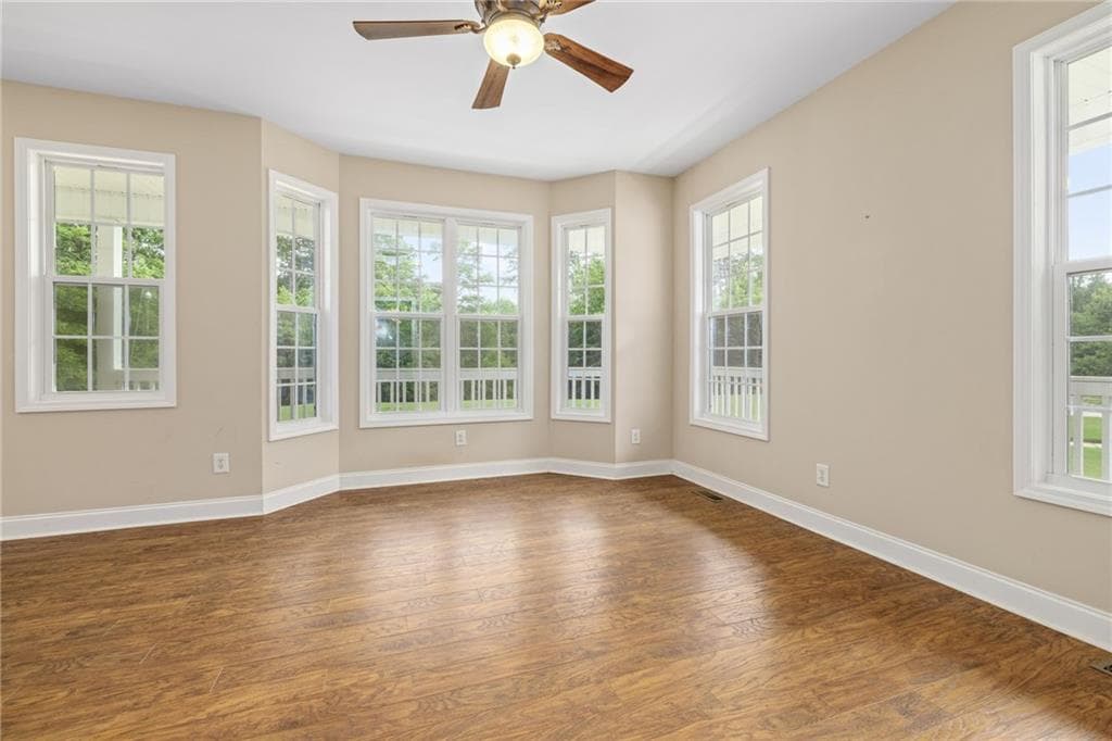 3 bedroom, 4 bathroom, 4,176 sq ft single family residence for sale at 7913 Pea Ridge Road, Lula, GA 30554 — photo 9