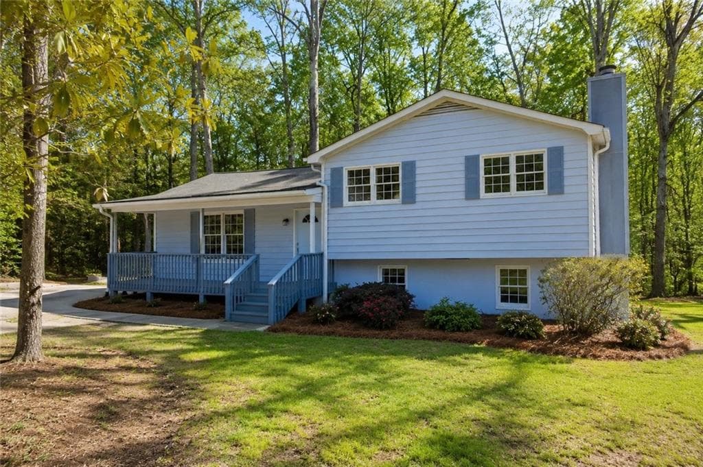 4 bedroom, 2 bathroom, 1,860 sq ft single family residence sold at 3667 Humphries Hill Road, Austell, GA 30106