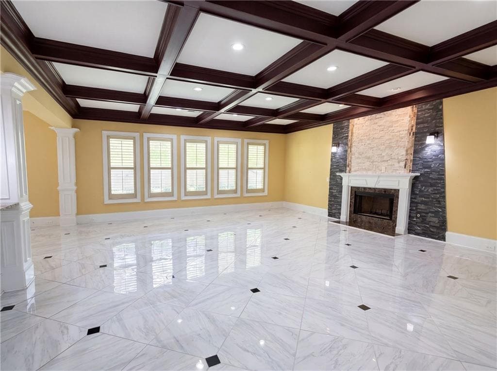 5 bedroom, 4 bathroom, 5,237 sq ft single family residence for sale at 332 Warwick Place, Mcdonough, GA 30253 — photo 3