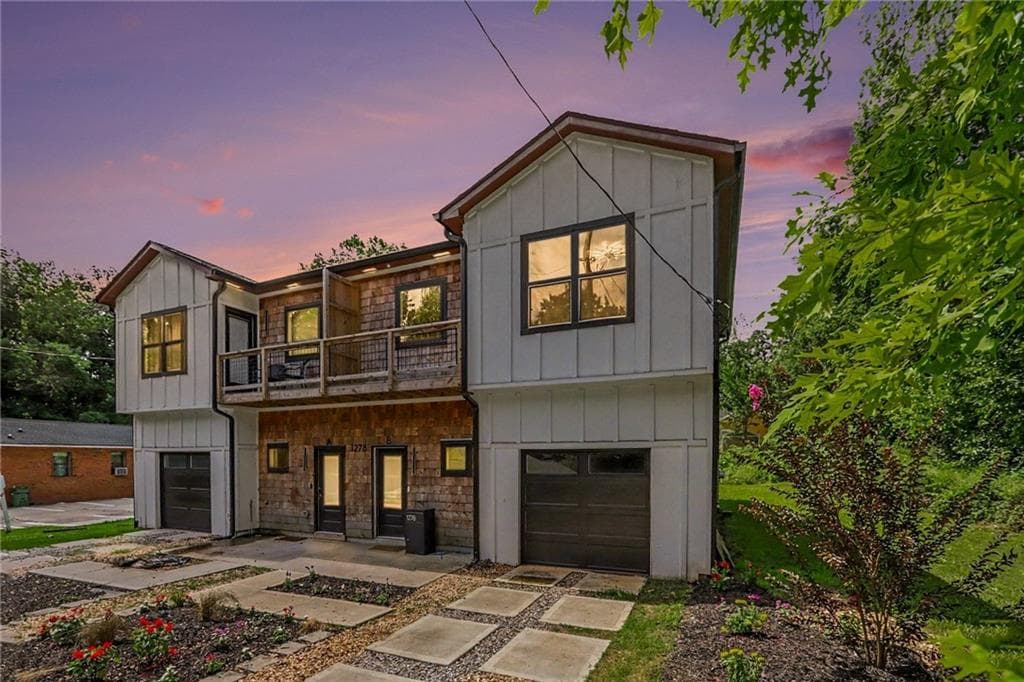 3 bedroom, 3 bathroom, 2,160 sq ft townhouse for sale at 1278 Plaza Avenue B, Atlanta, GA 30310 — photo 2