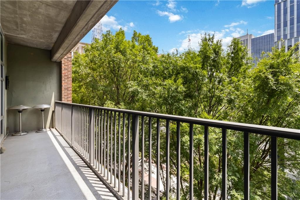 1 bedroom, 1 bathroom, 900 sq ft condominium for sale at 845 Spring Street 322, Atlanta, GA 30308 — photo 8