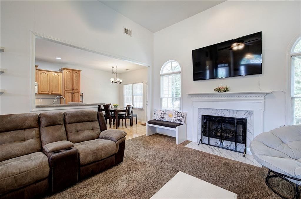 6 bedroom, 3 bathroom, 3,944 sq ft single family residence for sale at 105 Arbor View Court, Woodstock, GA 30188 — photo 6