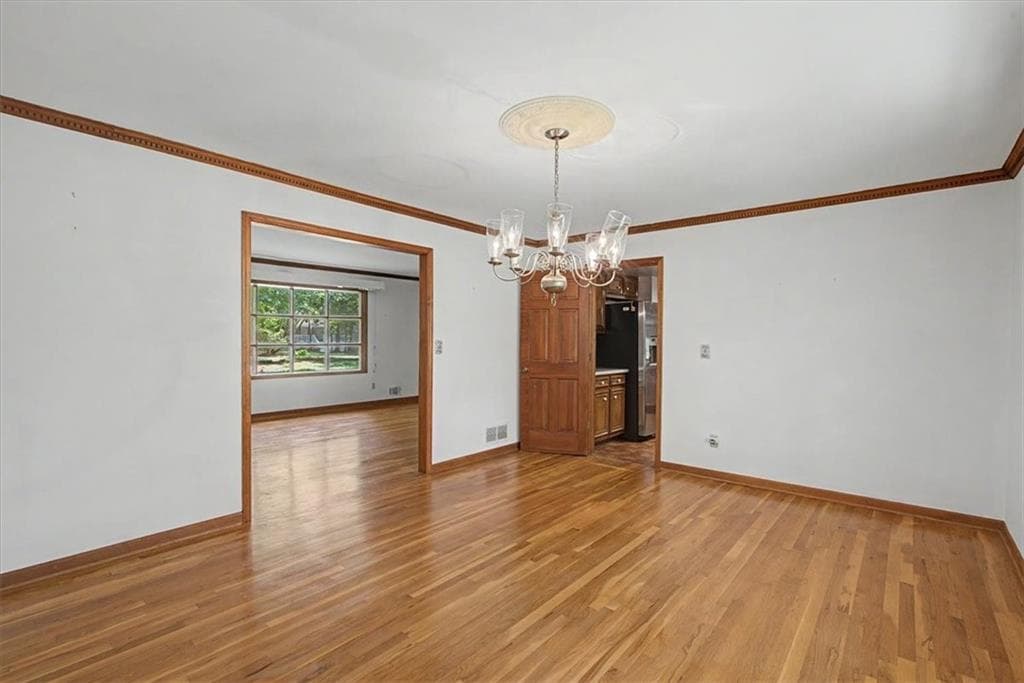 4 bedroom, 3 bathroom, 3,190 sq ft single family residence for sale at 483 Summit Ridge Drive, Lawrenceville, GA 30046 — photo 9
