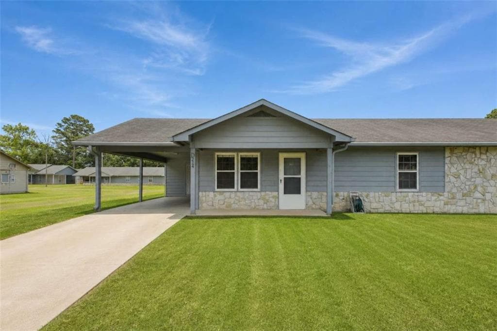 4 bedroom, 2 bathroom, 1,834 sq ft single family residence for sale at 224 C Hennon Drive, Rome, GA 30165 — photo 3