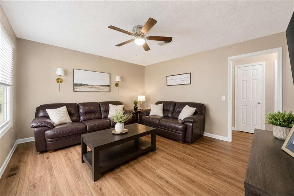 4 bedroom, 2 bathroom, 1,834 sq ft single family residence for sale at 224 C Hennon Drive, Rome, GA 30165 — photo 4