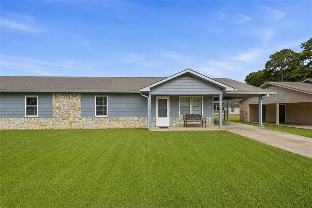 4 bedroom, 2 bathroom, 1,834 sq ft single family residence for sale at 224 C Hennon Drive, Rome, GA 30165 — photo 9