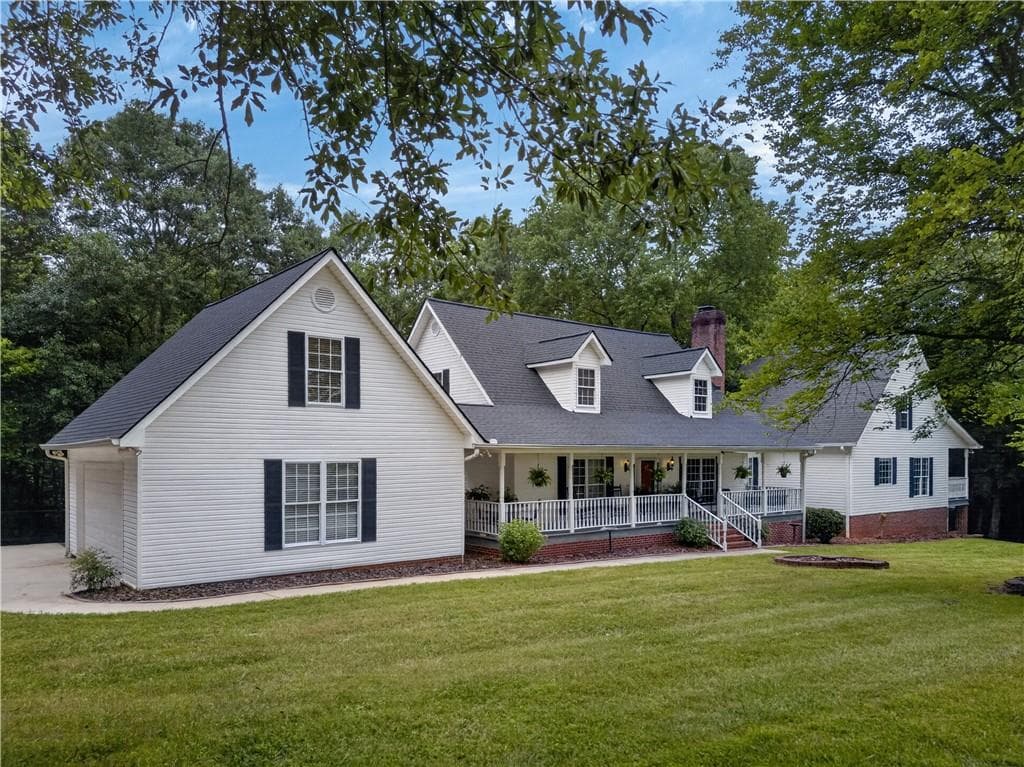 4 bedroom, 6 bathroom, 4,685 sq ft single family residence under contract at 2404 Corinth Poseyville Road, Bremen, GA 30110 — photo 2