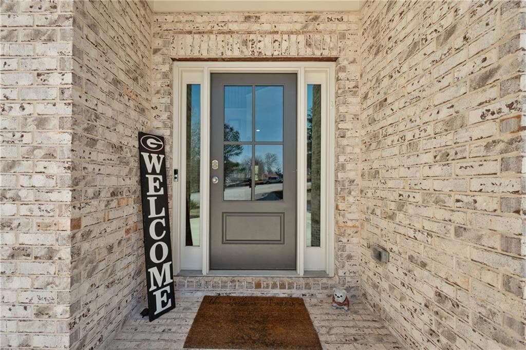 5 bedroom, 5 bathroom, 5,129 sq ft single family residence for sale at 2046 Mill Pond Court, Jefferson, GA 30549 — photo 3