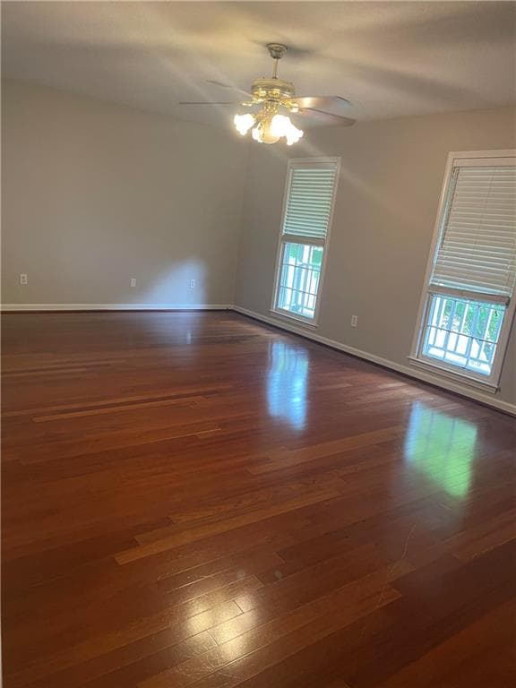 4 bedroom, 3 bathroom, 2,324 sq ft single family residence for sale at 1469 Oak Springs Drive, Marietta, GA 30066 — photo 7