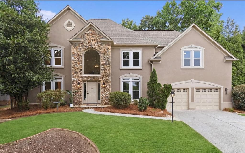 1470 Devonash Lane, Dunwoody, GA 30338 — most recent listing photo