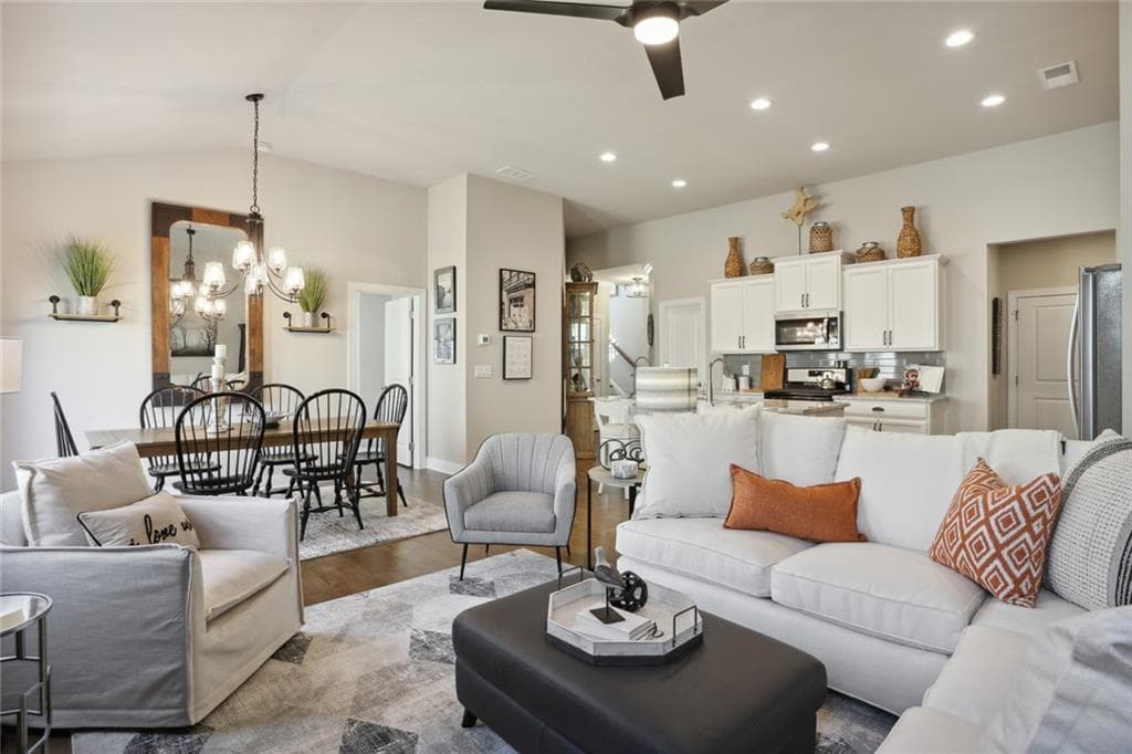3 bedroom, 3 bathroom, 2,144 sq ft townhouse for sale at 220 Lakeside Place, Canton, GA 30114 — photo 7