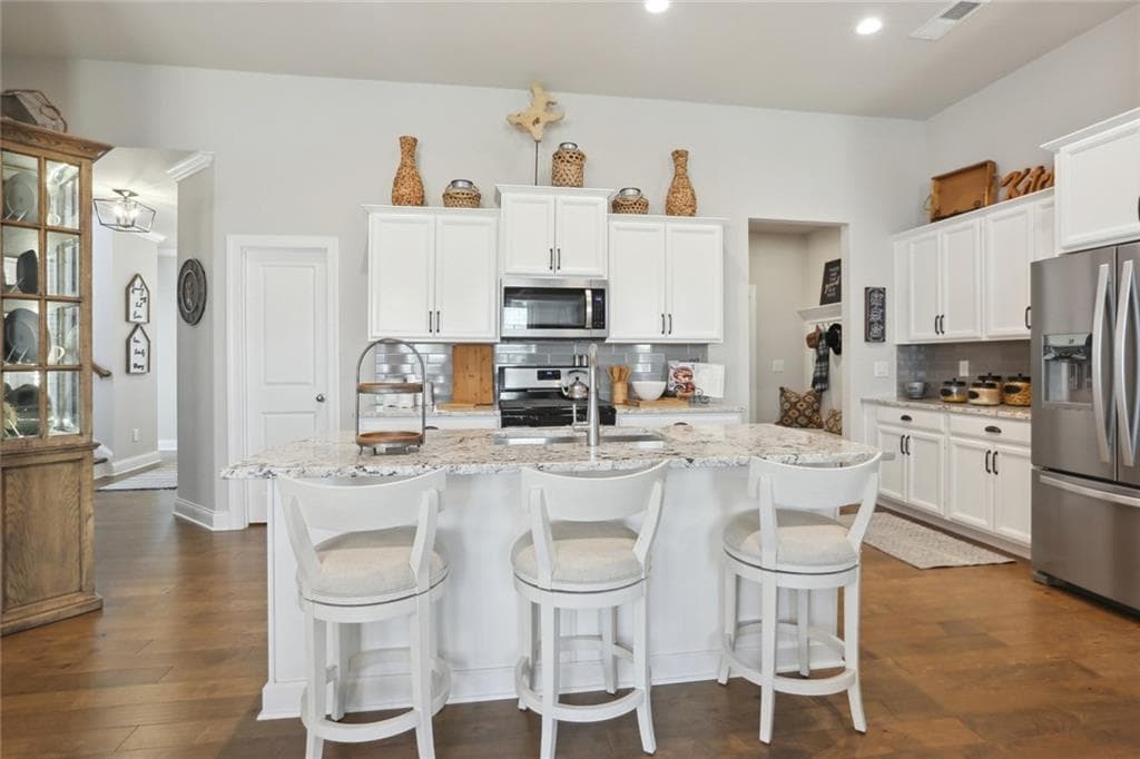 3 bedroom, 3 bathroom, 2,144 sq ft townhouse for sale at 220 Lakeside Place, Canton, GA 30114 — photo 10