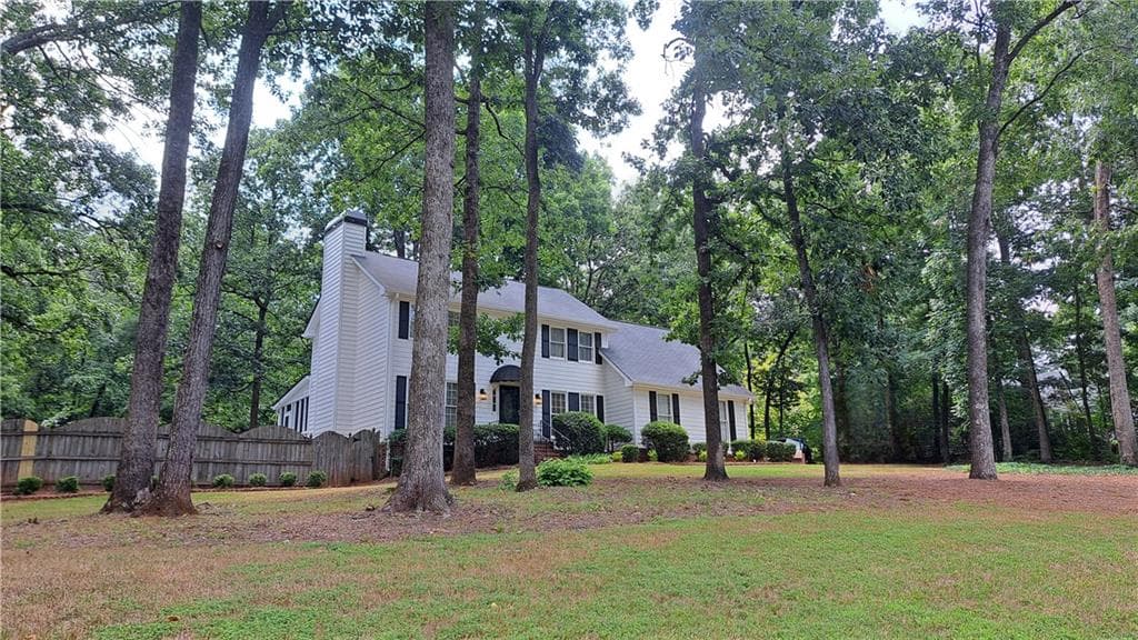 3 bedroom, 4 bathroom, 2,134 sq ft single family residence for sale at 110 Acorn Drive, Mcdonough, GA 30253 — photo 5