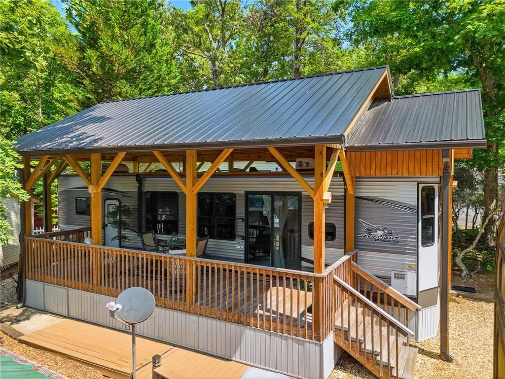 1 bedroom, 1 bathroom, 480 sq ft single family residence for sale at 104 Cindy Parkway, Cleveland, GA 30528 — photo 4