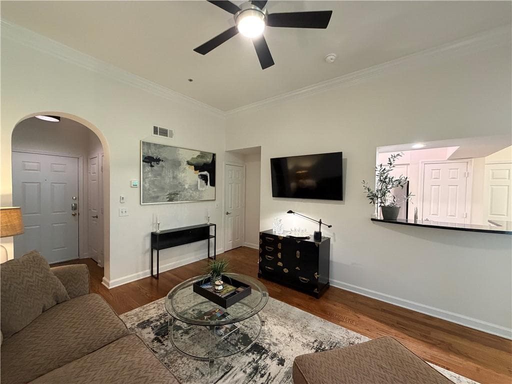 1 bedroom, 1 bathroom, 919 sq ft condominium for rent at 3777 Peachtree Road 1234, Brookhaven, GA 30319 for $1,895 a month — photo 5