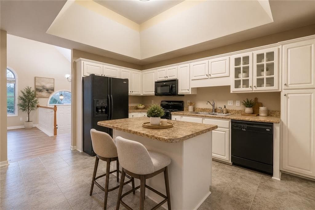 4 bedroom, 3 bathroom, 2,177 sq ft single family residence for sale at 3601 Anna Lane, Kennesaw, GA 30144 — photo 6