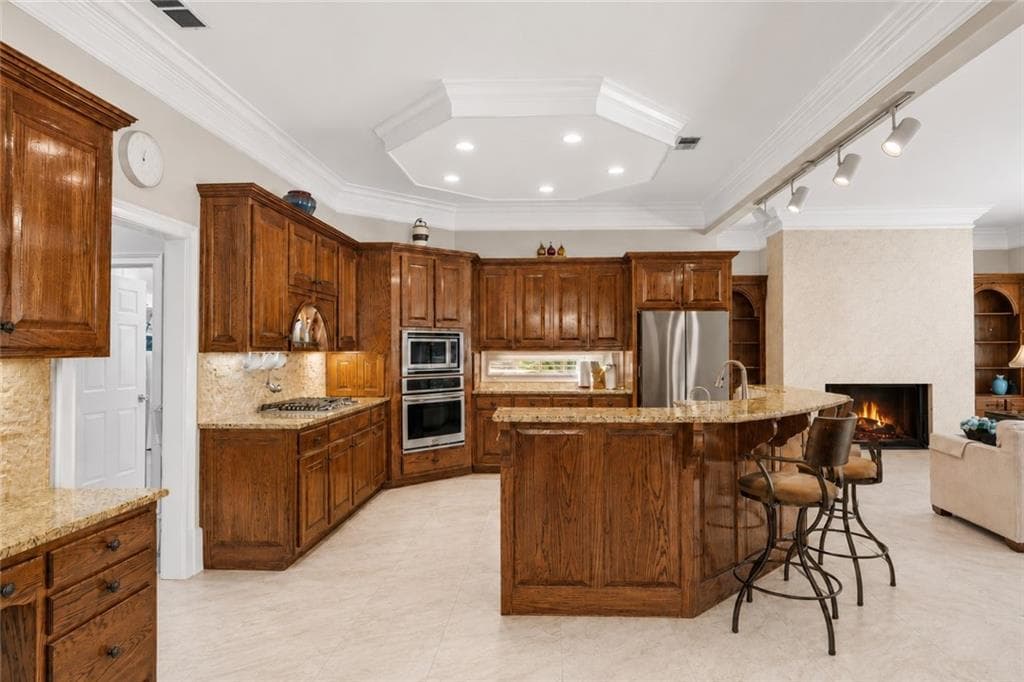 5 bedroom, 5 bathroom, 6,577 sq ft single family residence under contract at 3610 Mansions Parkway, Berkeley Lake, GA 30096 — photo 4