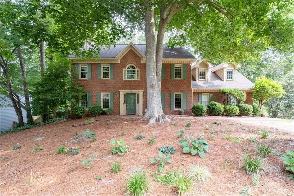 5 bedroom, 3 bathroom, 2,764 sq ft single family residence for sale at 4903 Thornwood Knoll, Acworth, GA 30102