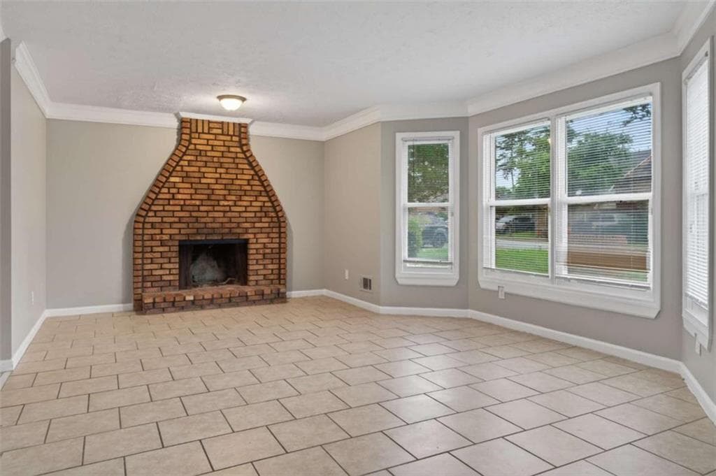 3,136 sq ft single family residence under contract at 2595 Fieldstone View Lane, Conyers, GA 30013 — photo 2