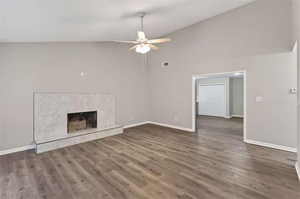 3,136 sq ft single family residence under contract at 2595 Fieldstone View Lane, Conyers, GA 30013 — photo 8