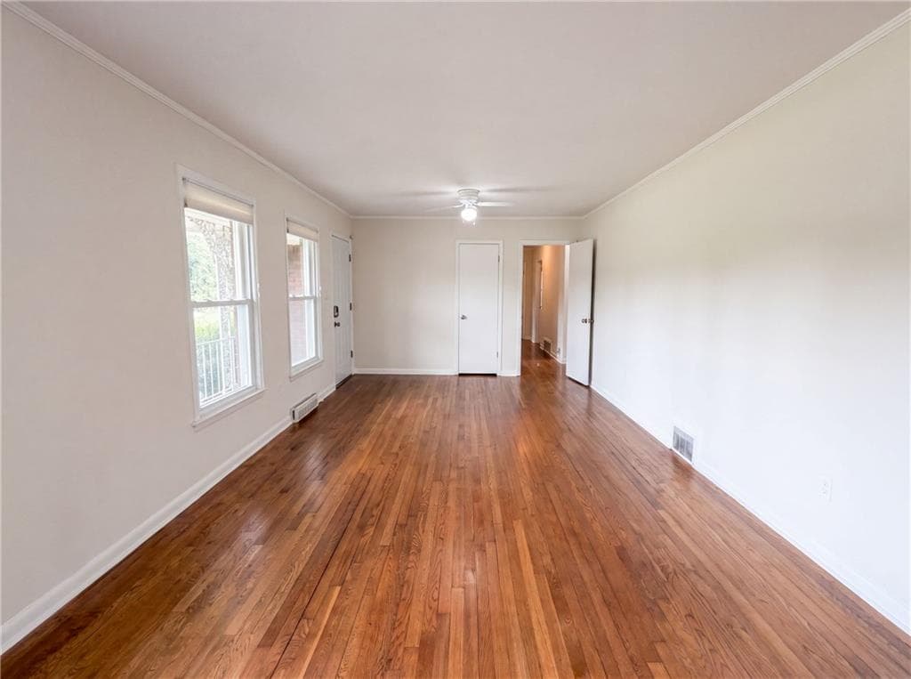 3 bedroom, 2 bathroom, 1,422 sq ft single family residence under contract at 267 Decatur Road, Mcdonough, GA 30253 — photo 3
