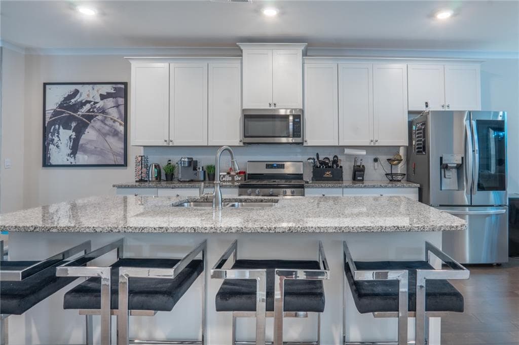 4 bedroom, 4 bathroom, 2,400 sq ft townhouse for sale at 2227 Foley Park Street, Snellville, GA 30078 — photo 4