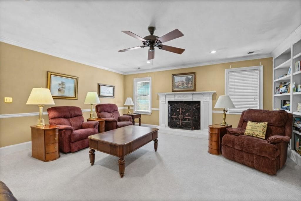 4 bedroom, 4 bathroom, 5,126 sq ft single family residence for sale at 1530 Woodstock Road, Roswell, GA 30075 — photo 7