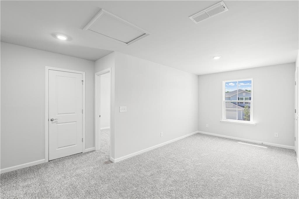 3 bedroom, 3 bathroom, 2,068 sq ft single family residence for sale at 3127 Orwell Drive, Gainesville, GA 30507 — photo 10