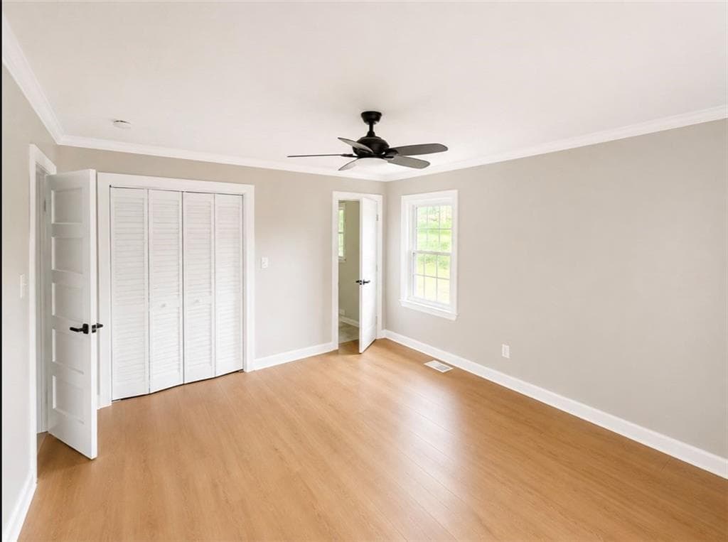 4 bedroom, 2 bathroom, 1,646 sq ft single family residence for sale at 481 Hammond Drive, Atlanta, GA 30328 — photo 9