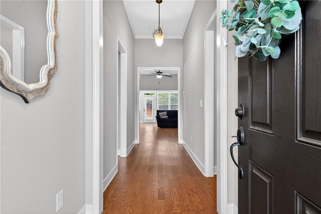 2 bedroom, 2 bathroom, 1,690 sq ft single family residence for sale at 3389 Cresswind Parkway, Gainesville, GA 30504 — photo 3