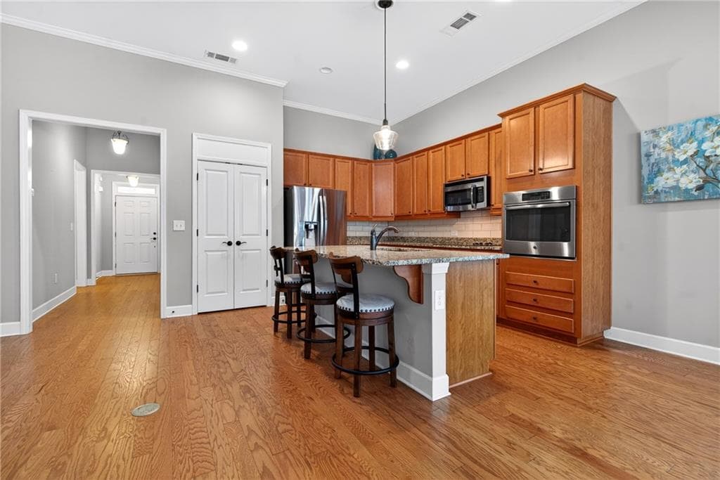 2 bedroom, 2 bathroom, 1,690 sq ft single family residence for sale at 3389 Cresswind Parkway, Gainesville, GA 30504 — photo 5
